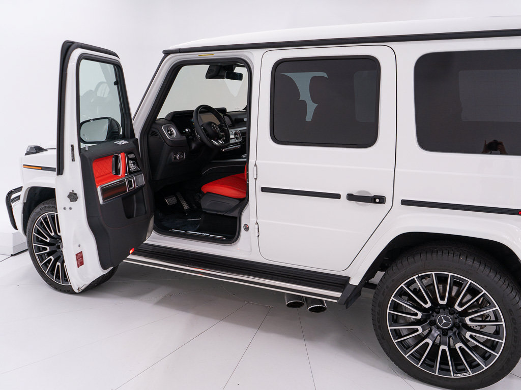 Used 2025 Mercedes-Benz G 63 AMG 4MATIC image 9