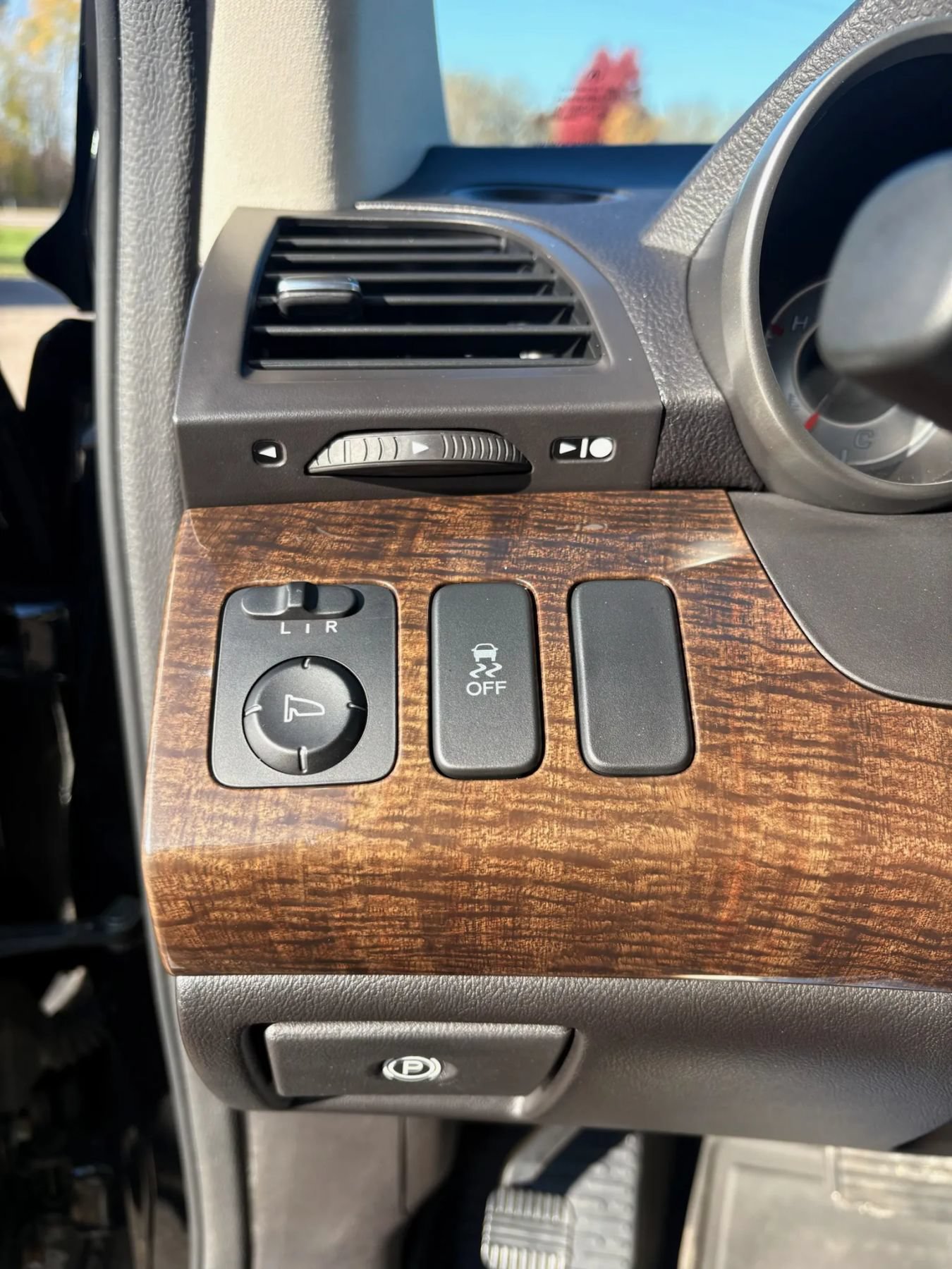 Used 2013 Acura MDX w/ Technology Package AWD/4WD image 19