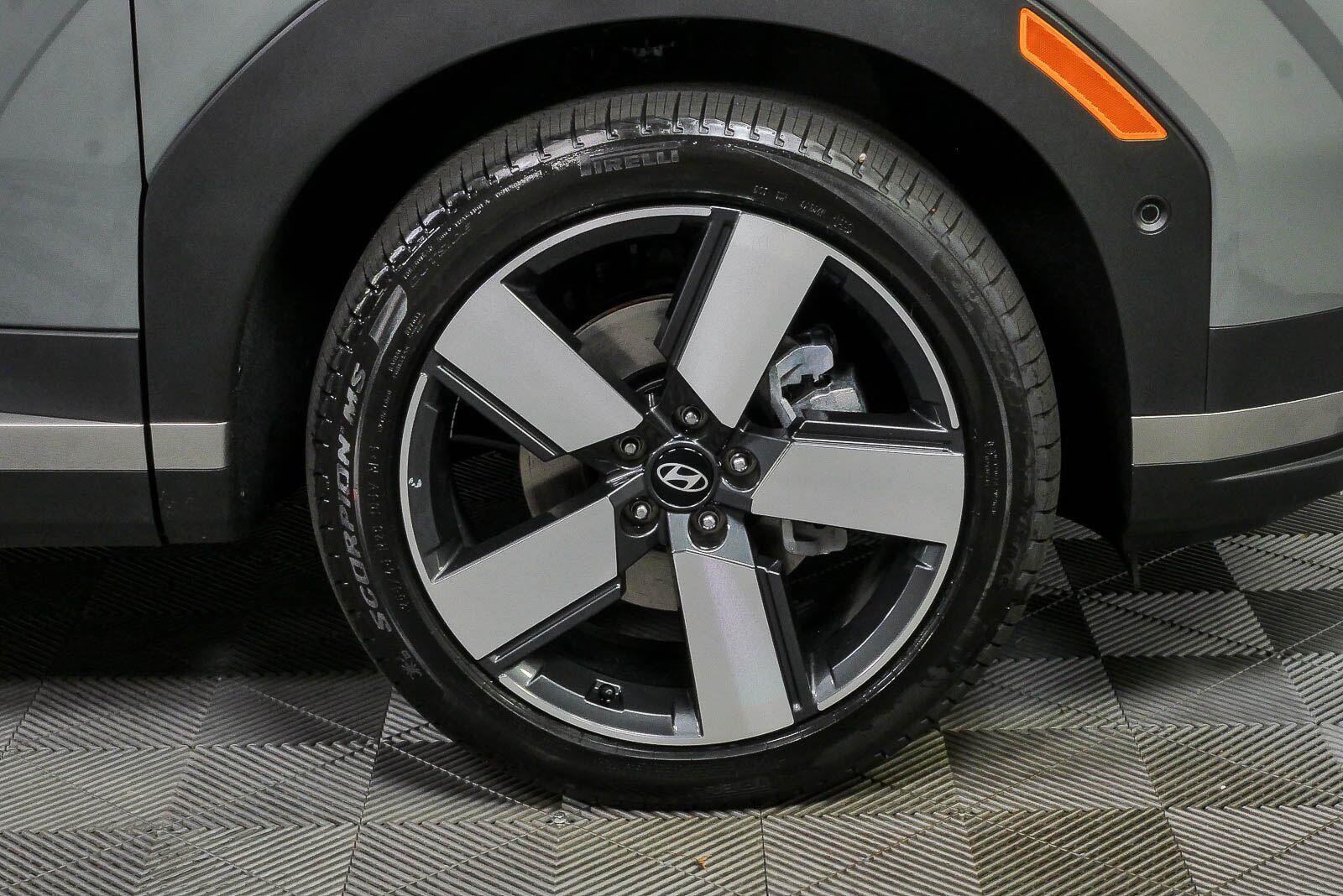 New 2026 Hyundai Santa Fe Limited FWD image 41