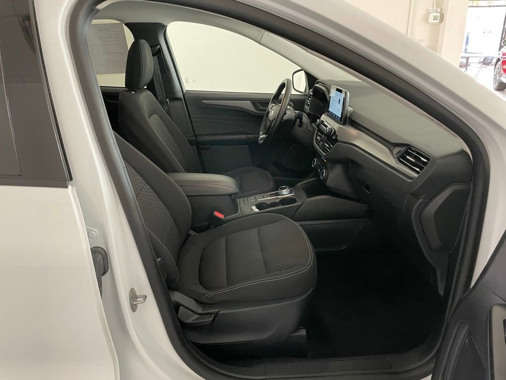 Used 2024 Ford Escape Active image 15