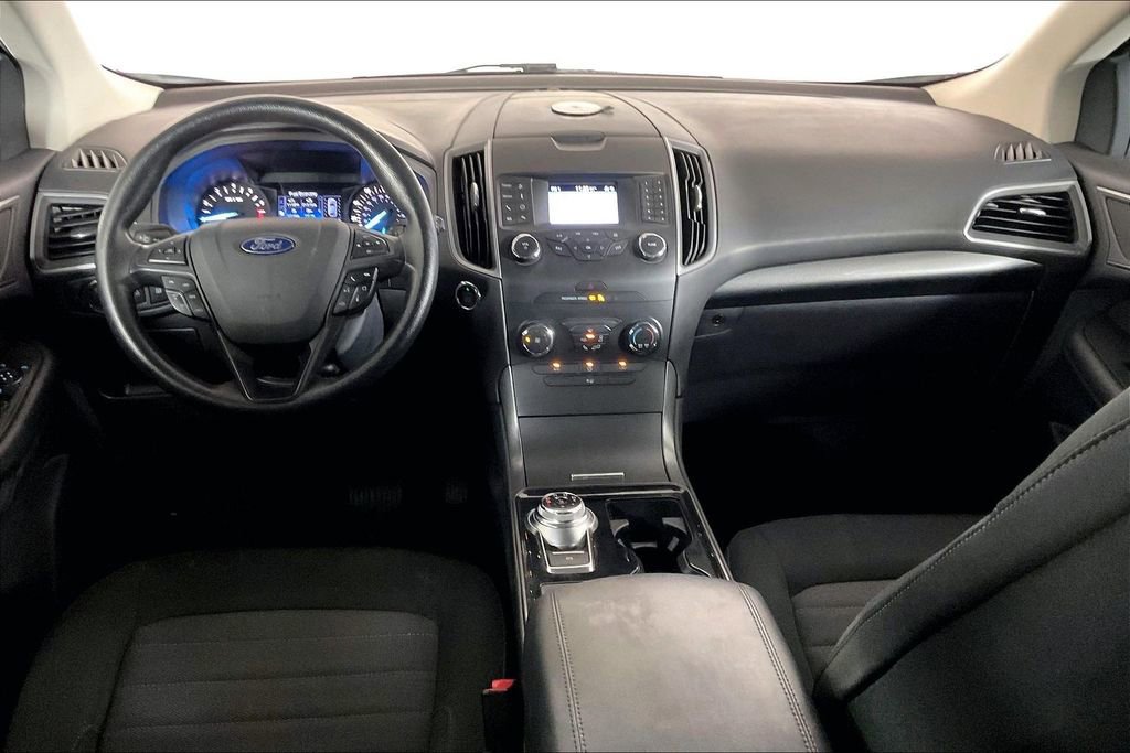 Used 2019 Ford Edge SE w/ SE Fleet Driver's Package image 14