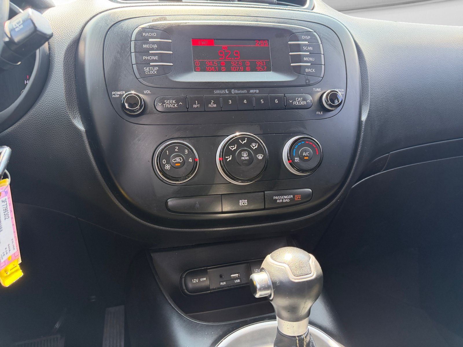 Used 2015 Kia Soul + FWD image 16