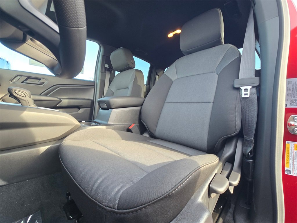 New 2026 Chevrolet Colorado W/T image 17