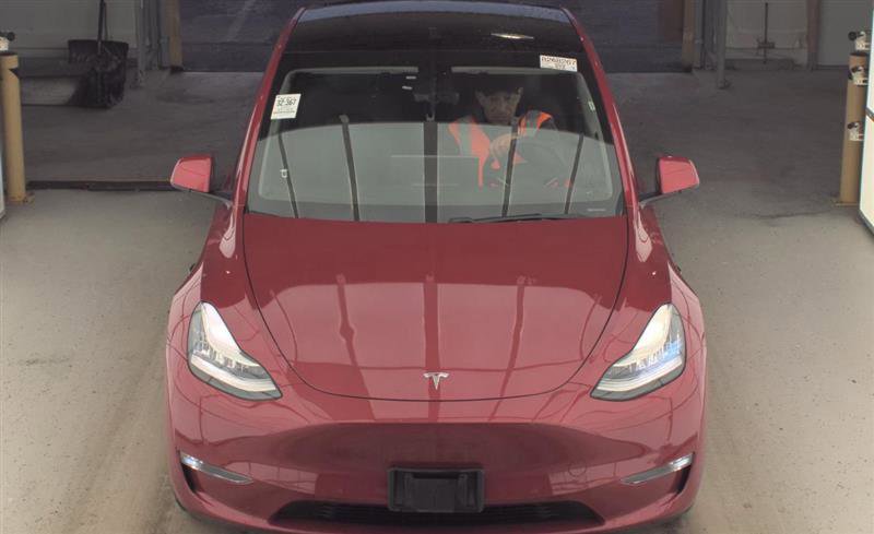 Used 2020 Tesla Model Y Long Range image 3
