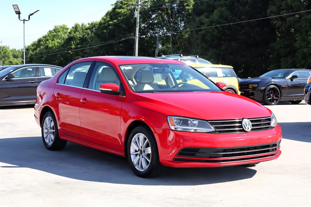 Used 2015 Volkswagen Jetta TDI SE FWD image 9