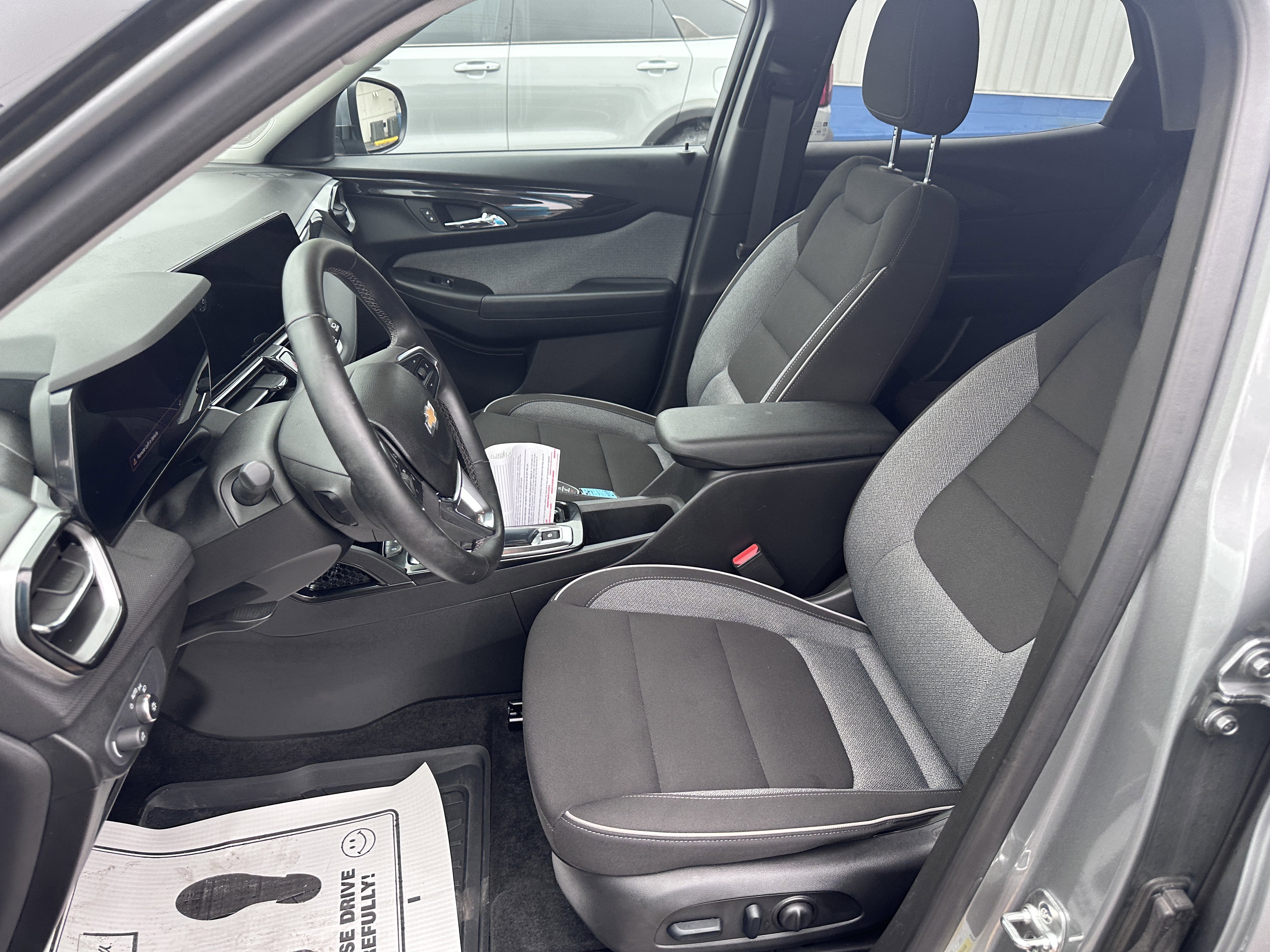 Used 2024 Chevrolet TrailBlazer LT w/ Convenience Package image 10