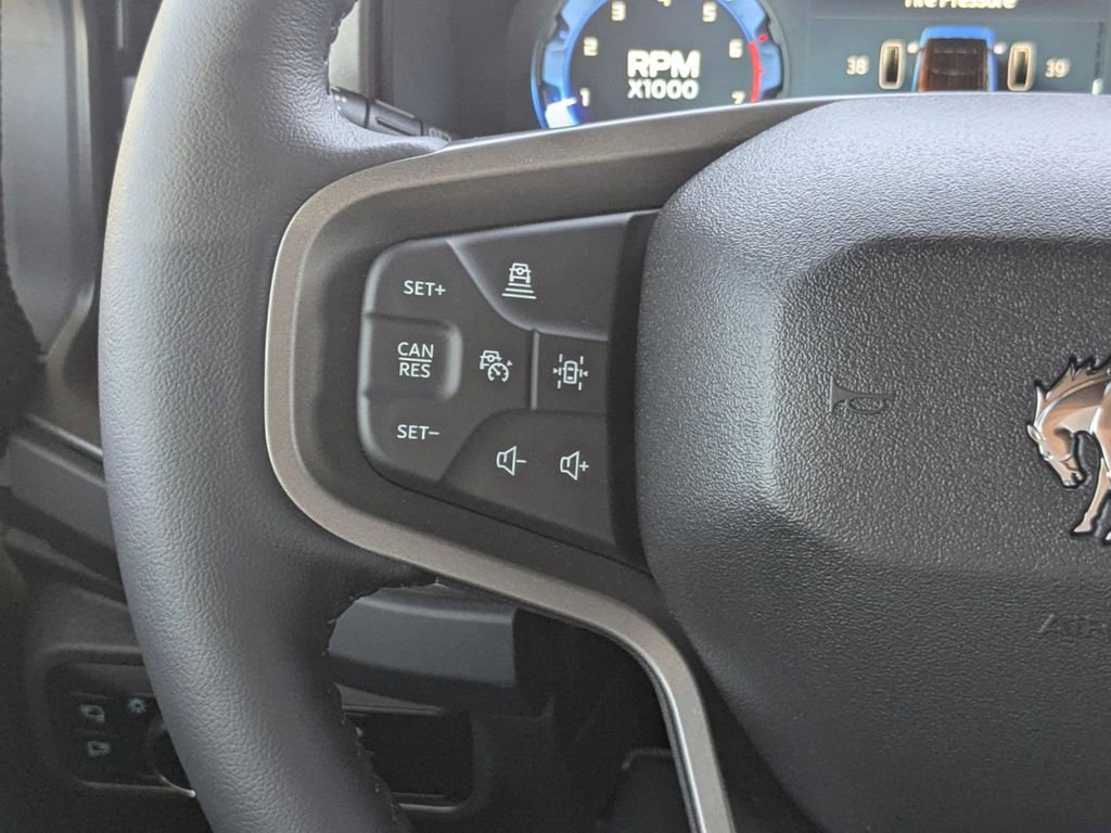 New 2025 Ford Bronco Badlands image 25