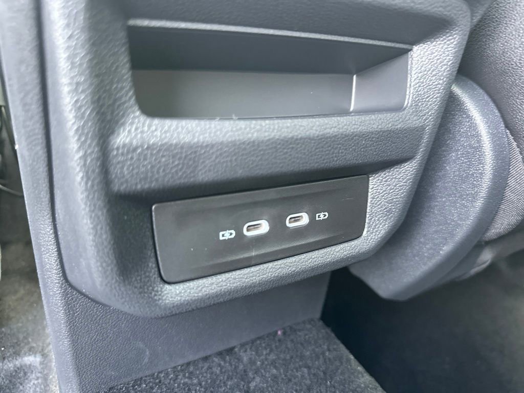 New 2026 Volkswagen Taos SE AWD/4WD image 17