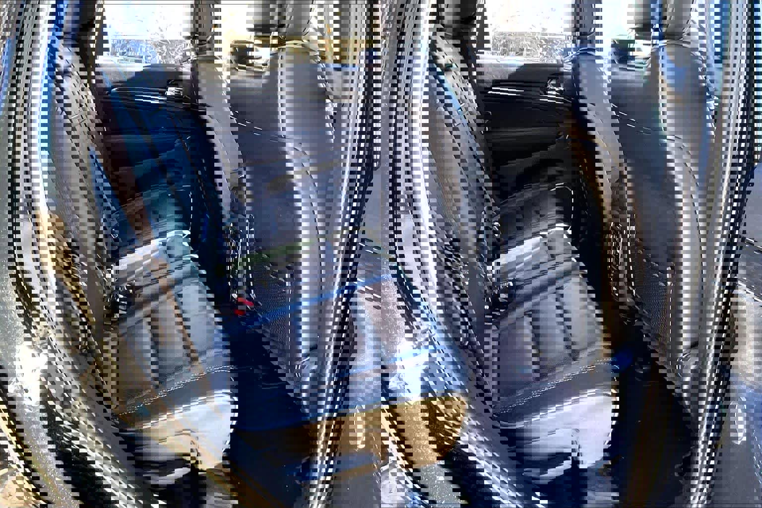 Used 2019 Jeep Grand Cherokee Overland image 17