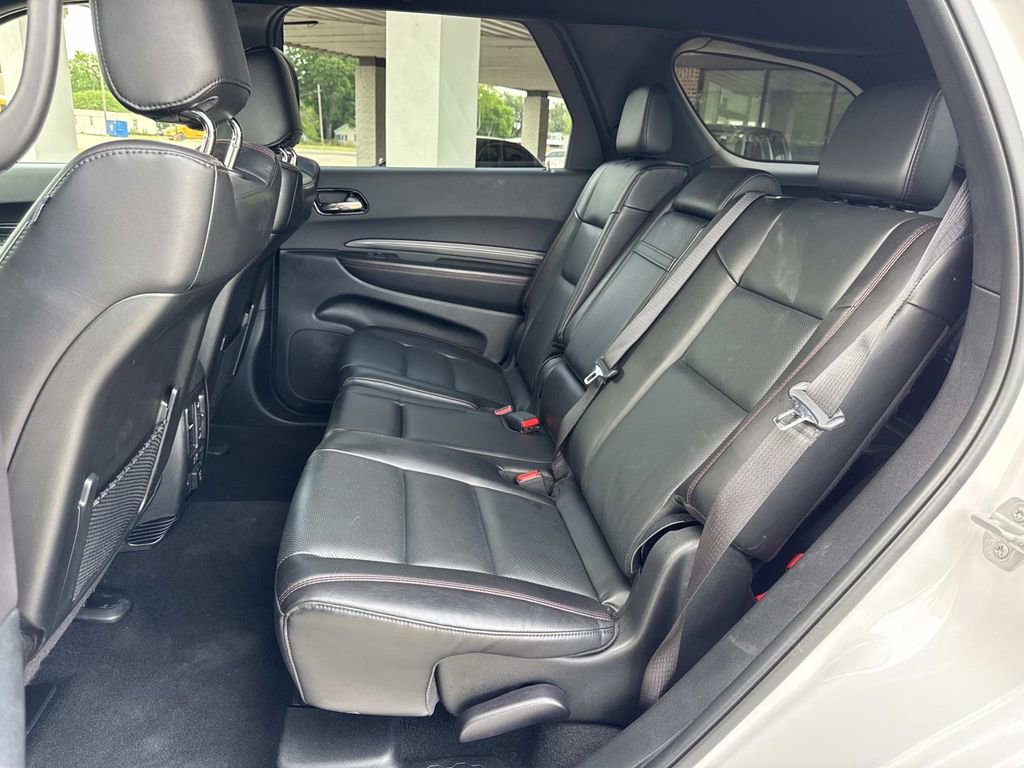 Used 2025 Dodge Durango GT image 28