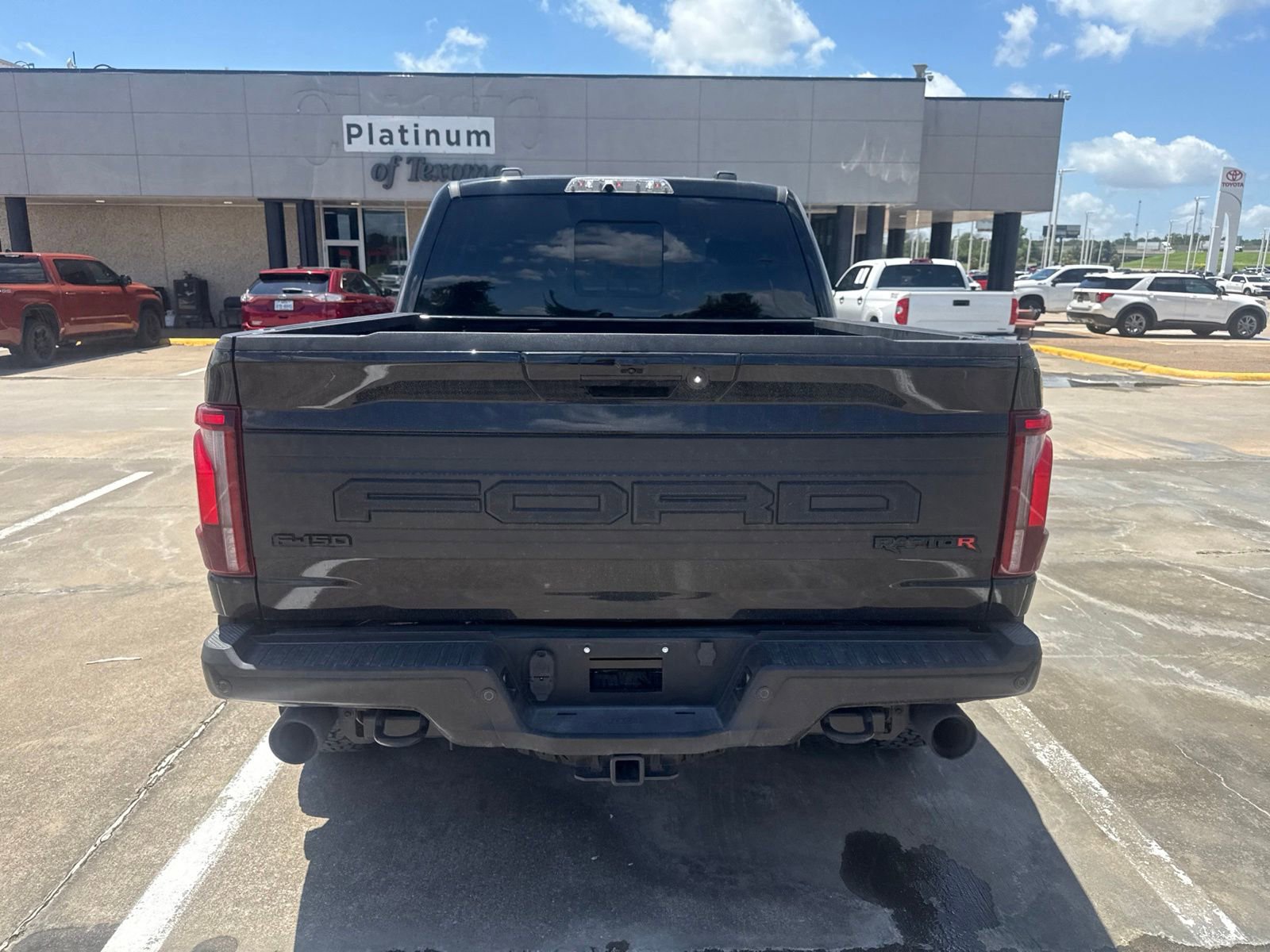 Used 2026 Ford F150 Raptor w/ Equipment Group 803A Raptor R AWD/4WD image 4