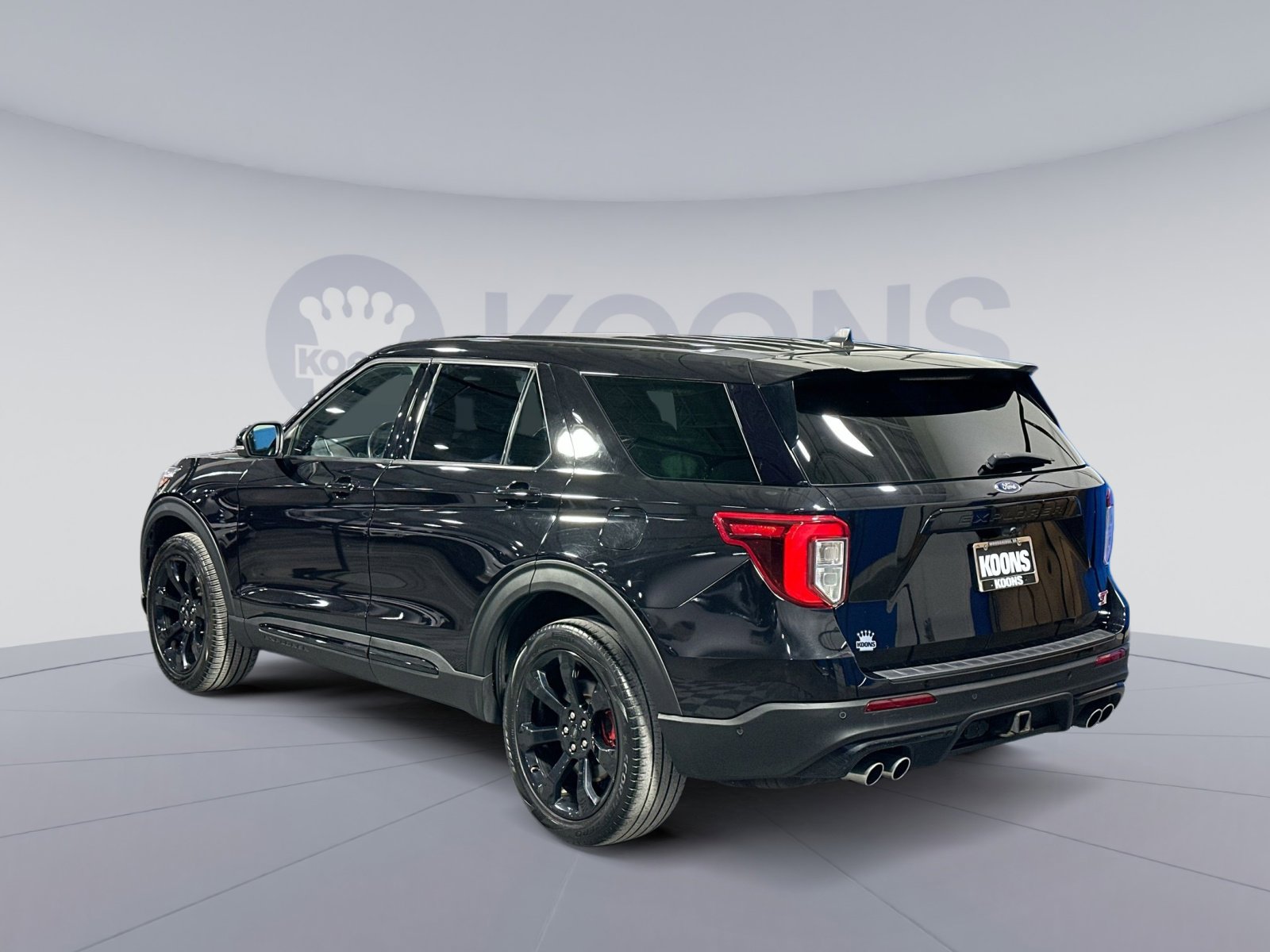 Used 2022 Ford Explorer ST w/ Equipment Group 401A image 4