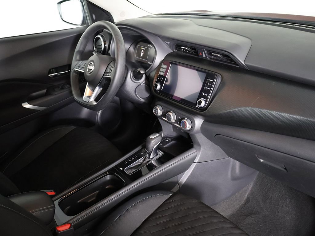 Used 2024 Nissan Kicks SV image 25