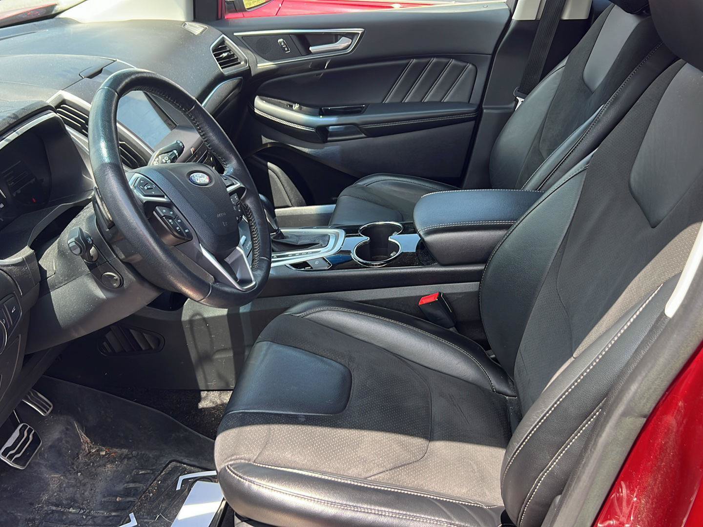 Used 2017 Ford Edge Sport w/ Equipment Group 401A AWD/4WD image 14