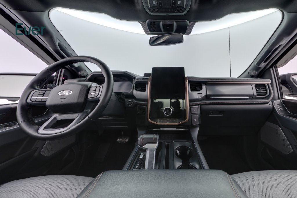 Used 2023 Ford F150 Lightning Lariat AWD/4WD image 20
