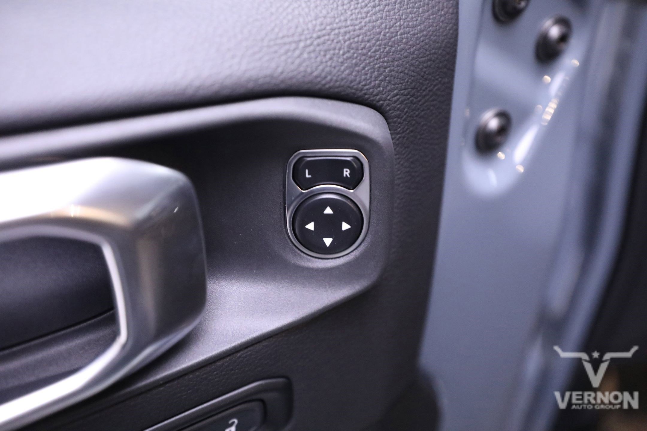 New 2024 Jeep Wrangler Sahara image 26