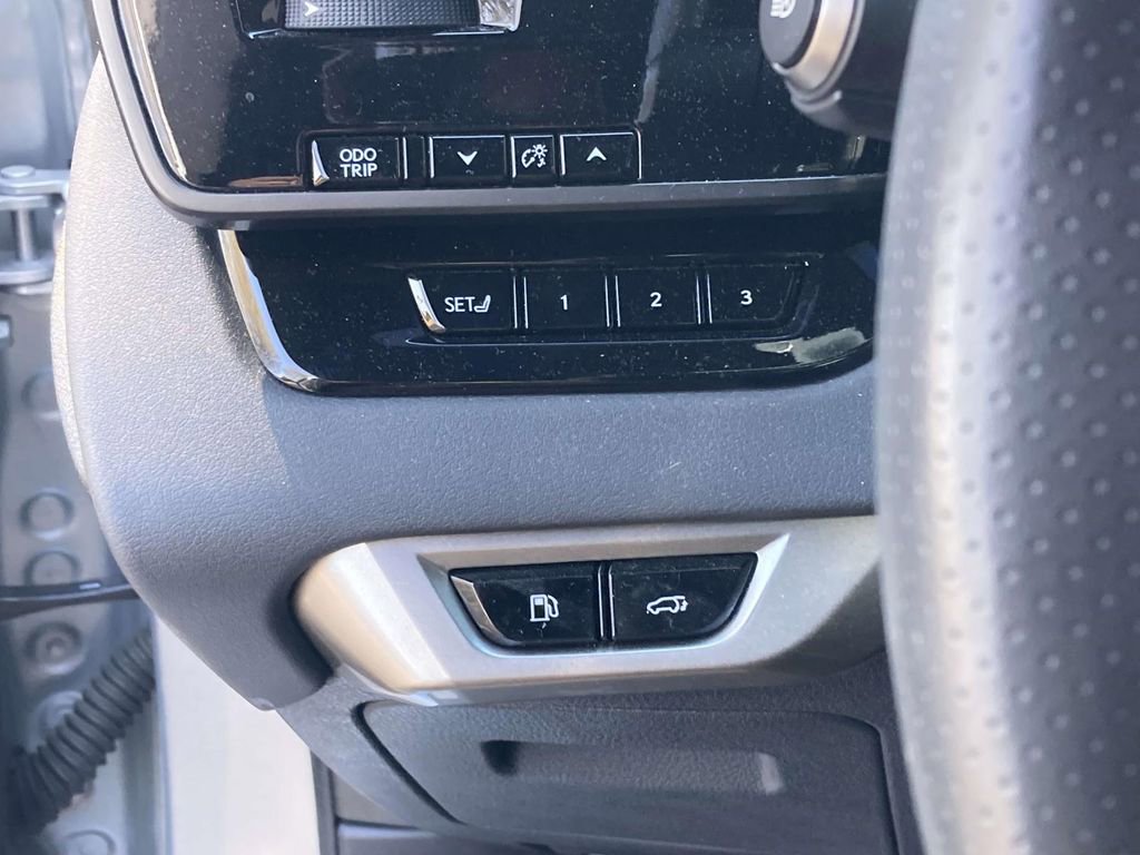 Used 2023 Lexus RX 350 F Sport w/ Cold Area Package image 18