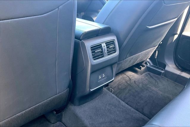 Certified 2025 Nissan Rogue SL image 25