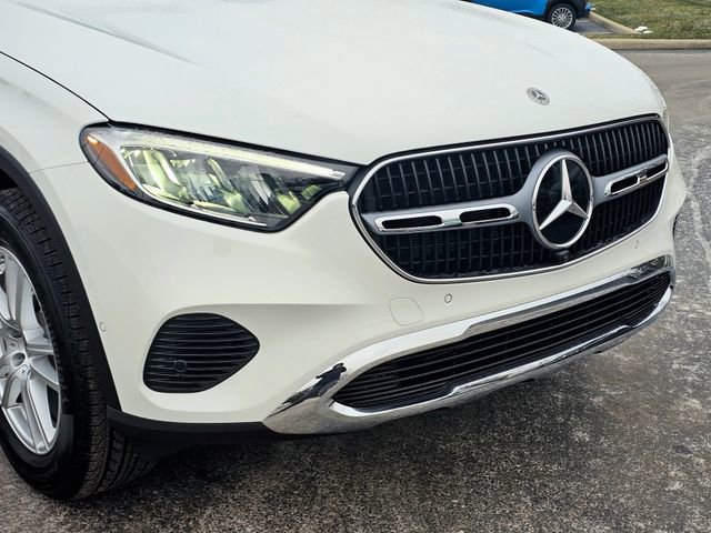 New 2026 Mercedes-Benz GLC 300 4MATIC image 3