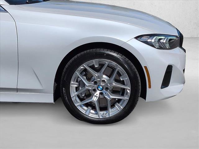 Used 2025 BMW 330i xDrive Sedan image 25