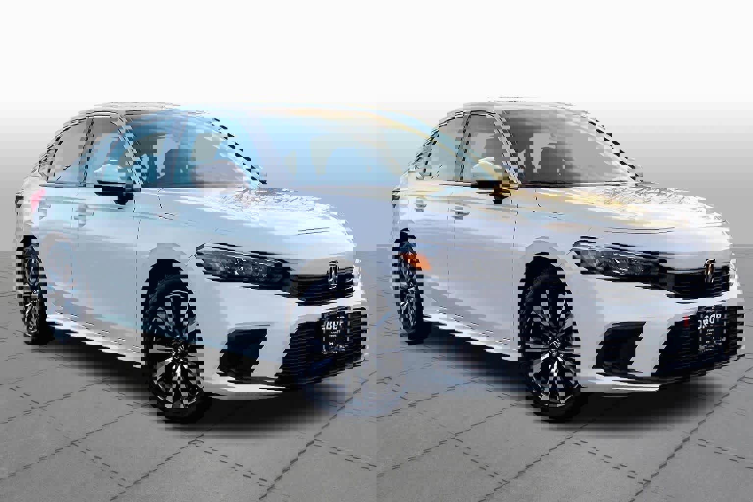 Used 2022 Honda Civic EX image 2