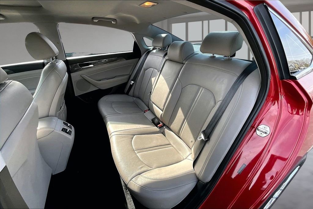 Used 2018 Hyundai Sonata Limited FWD image 26