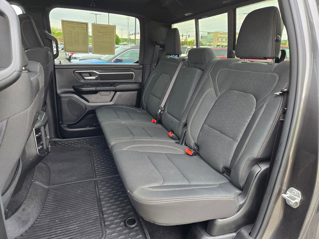 Used 2025 RAM 1500 Big Horn AWD/4WD image 31