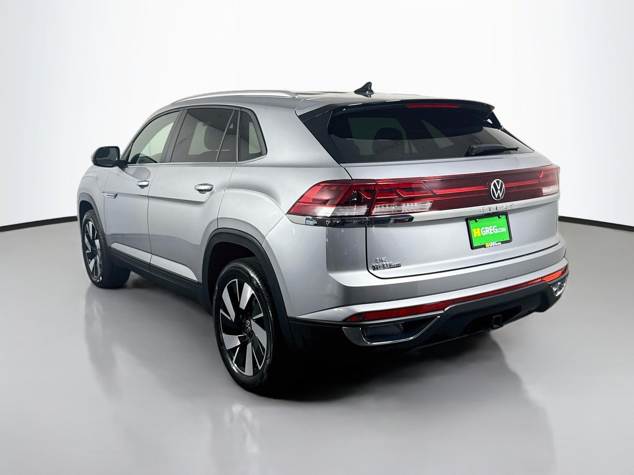 Used 2026 Volkswagen Atlas Cross Sport SE FWD image 7