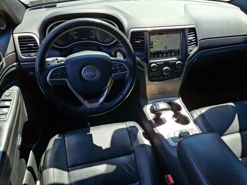 Used 2015 Jeep Grand Cherokee Limited w/ Luxury Group II AWD/4WD image 2