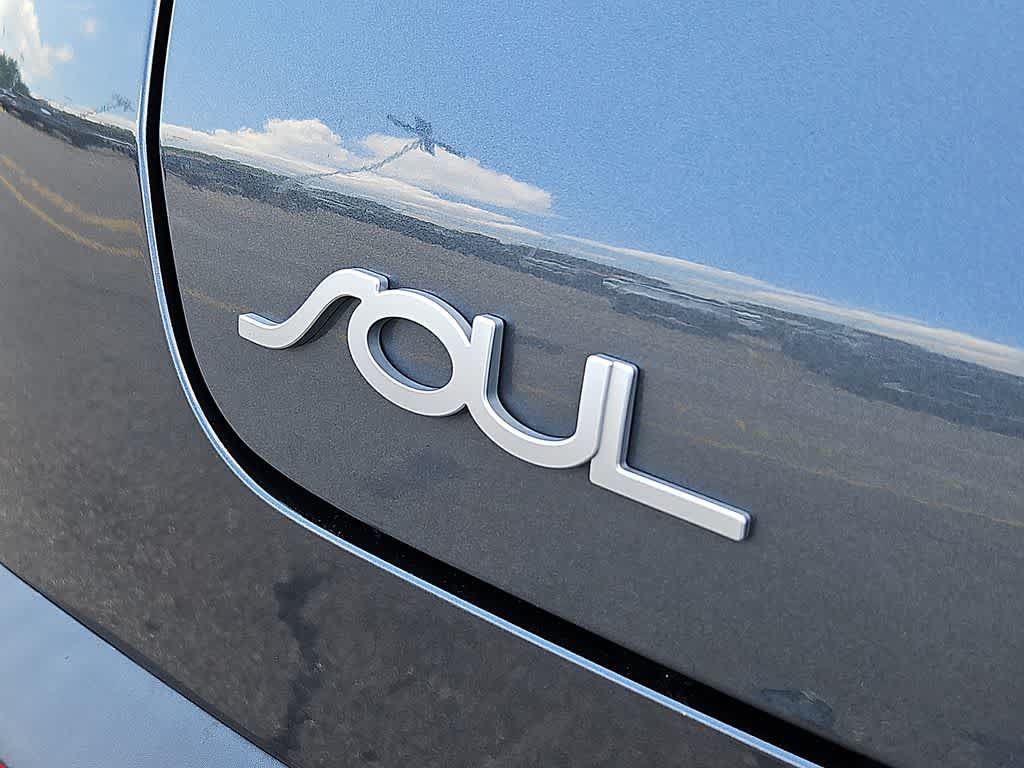 Used 2022 Kia Soul LX w/ Technology Package FWD image 30