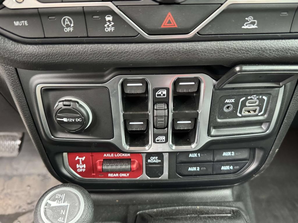 Used 2026 Jeep Gladiator Sport AWD/4WD image 19