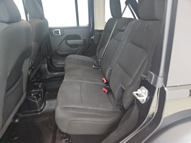 Used 2022 Jeep Wrangler Unlimited Sport image 9