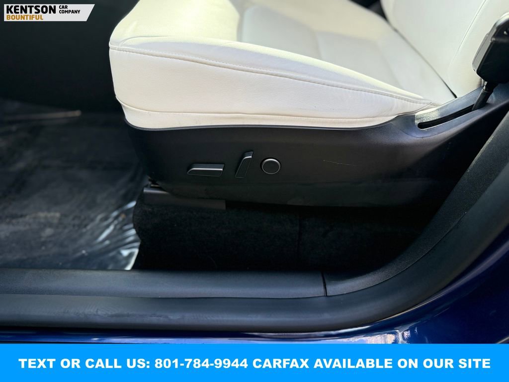 Used 2023 Tesla Model Y Long Range image 26
