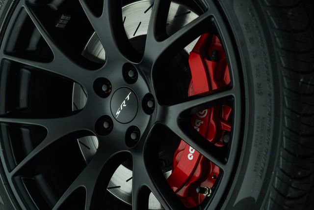 Used 2016 Dodge Challenger SRT Hellcat RWD image 23