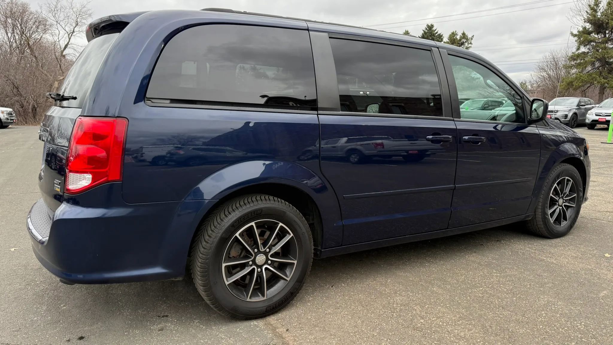 Used 2017 Dodge Grand Caravan GT image 10