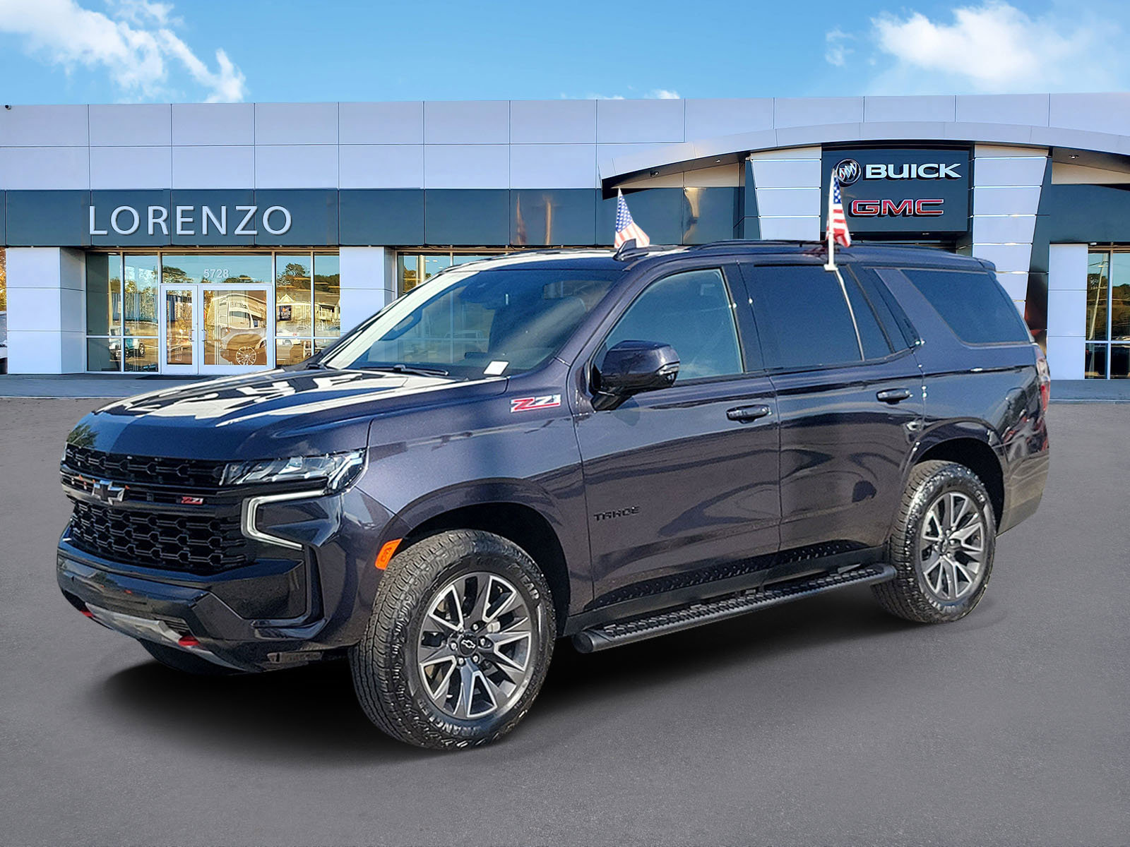 Used 2024 Chevrolet Tahoe Z71 w/ Luxury Package AWD/4WD image 1