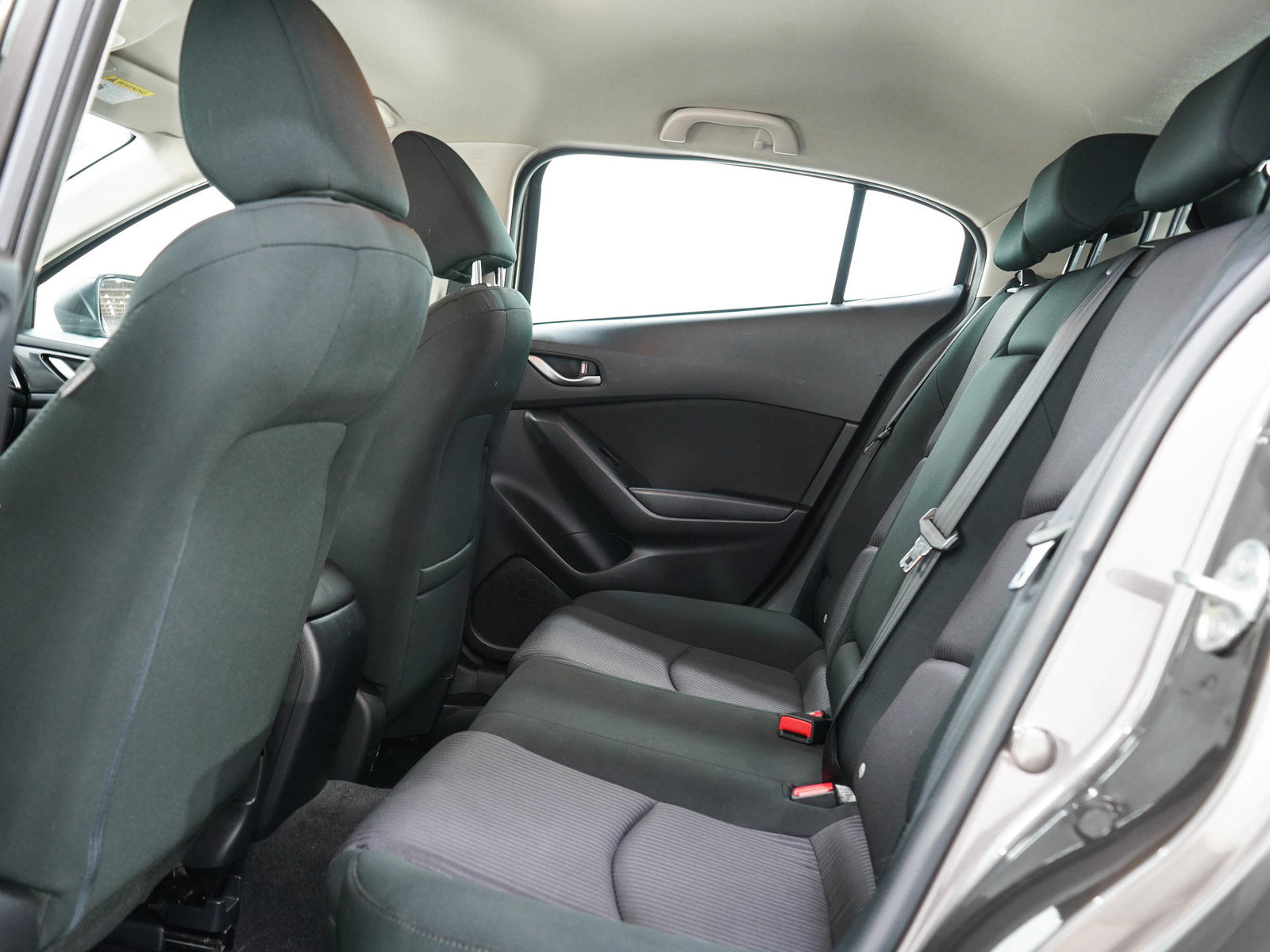Used 2015 MAZDA MAZDA3 i Touring FWD image 13