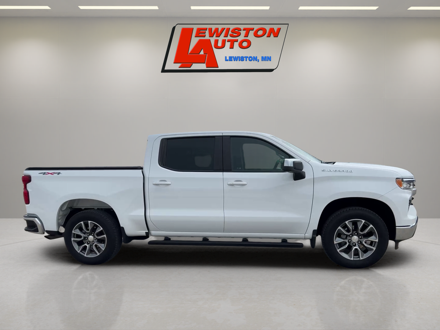 Certified 2024 Chevrolet Silverado 1500 LT AWD/4WD image 6