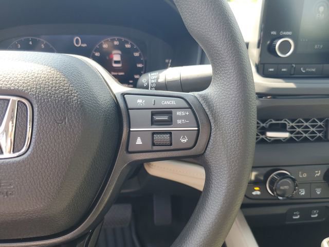 Used 2025 Honda Accord SE image 18