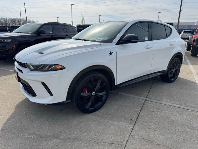 Used 2024 Dodge Hornet R/T image 3