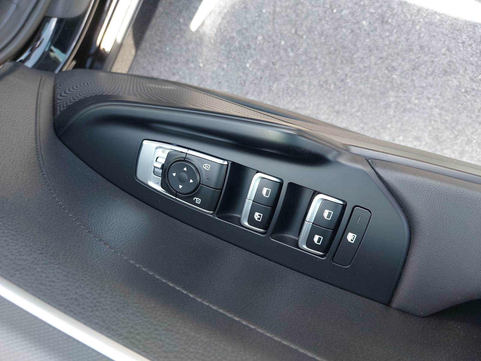 Used 2022 Kia K5 LXS FWD image 29