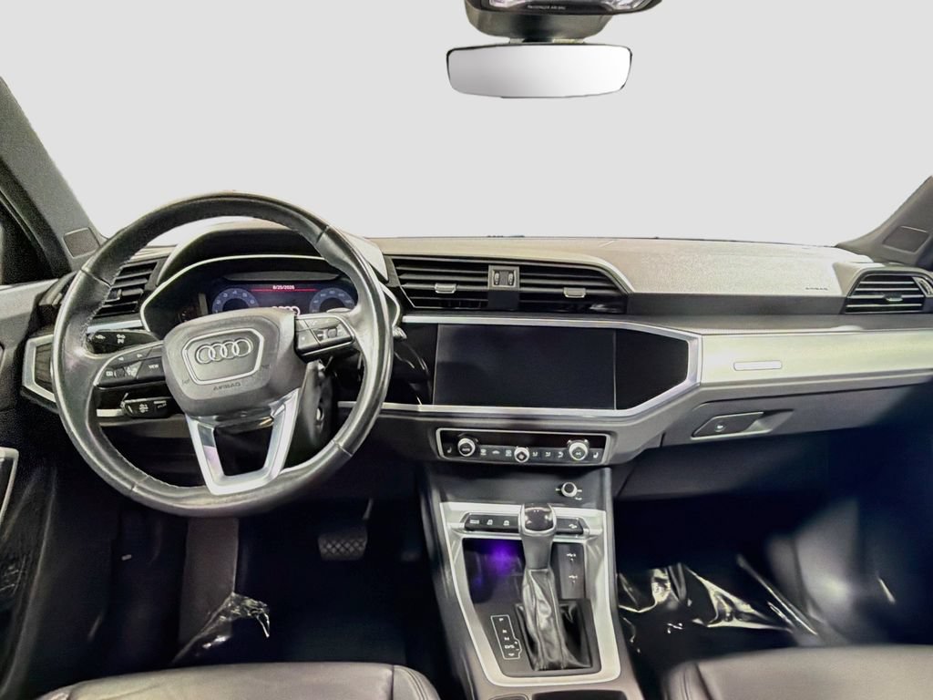 Used 2022 Audi Q3 2.0T Premium Plus AWD/4WD image 23