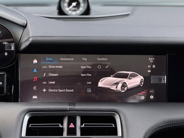 New 2025 Porsche Taycan 4S image 30