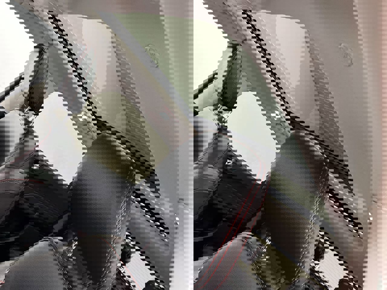 Certified 2022 Ford Escape SEL w/ SEL Stealth AWD Package image 7