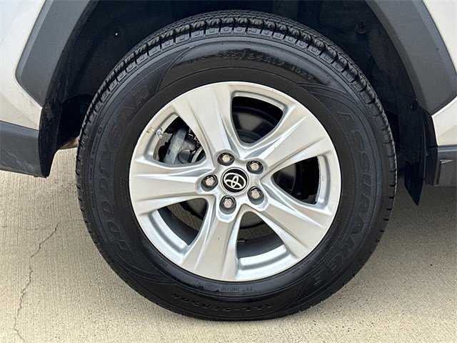 Certified 2021 Toyota RAV4 LE image 7