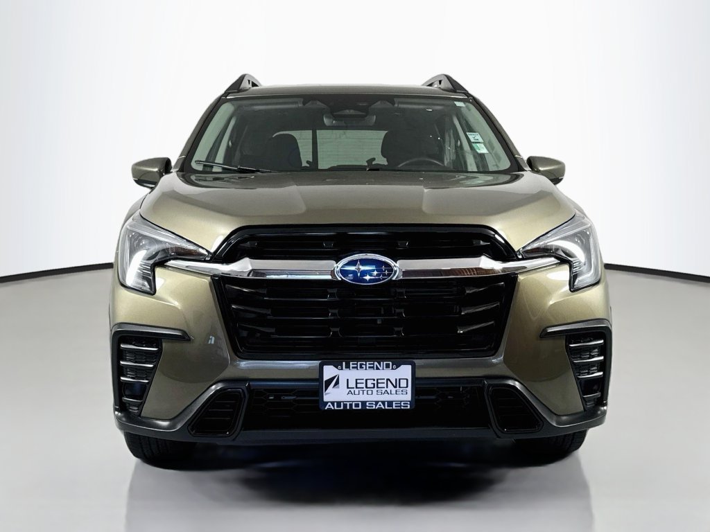 Used 2025 Subaru Ascent Premium AWD/4WD image 3