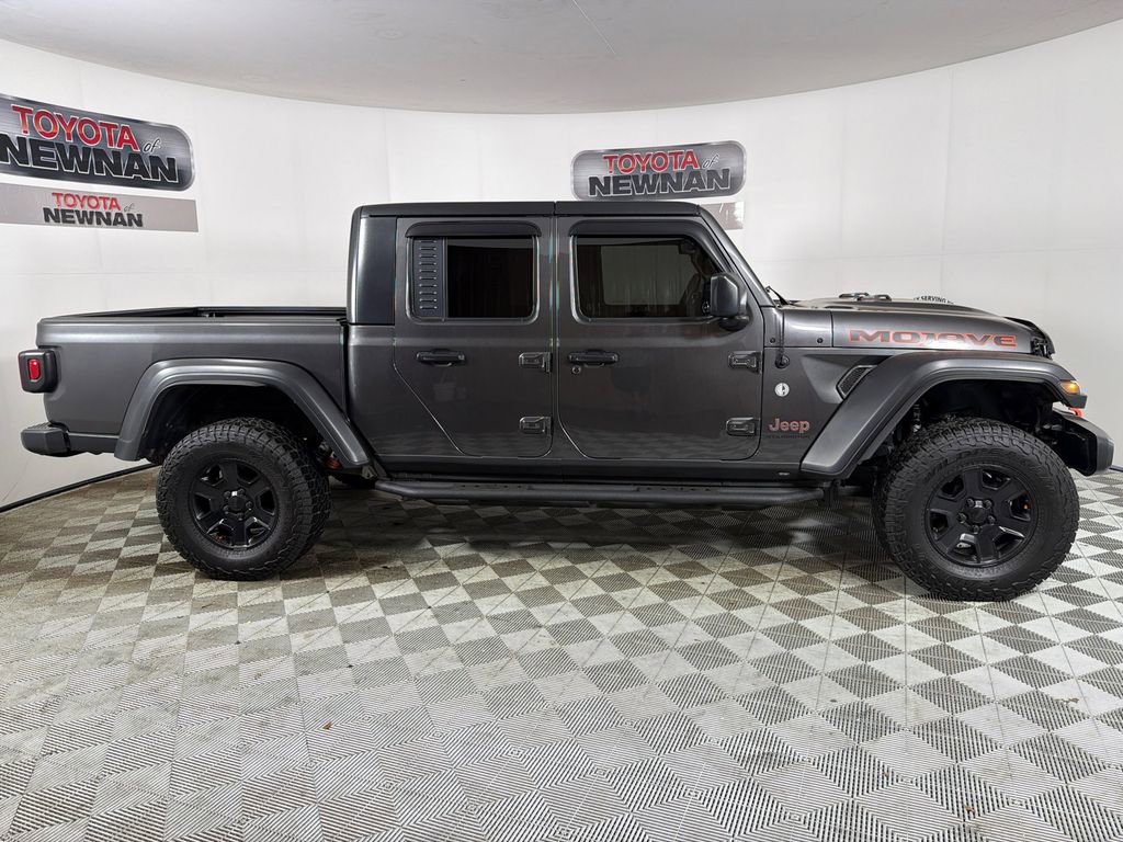 Used 2023 Jeep Gladiator Mojave w/ Trailer Tow Package AWD/4WD image 3