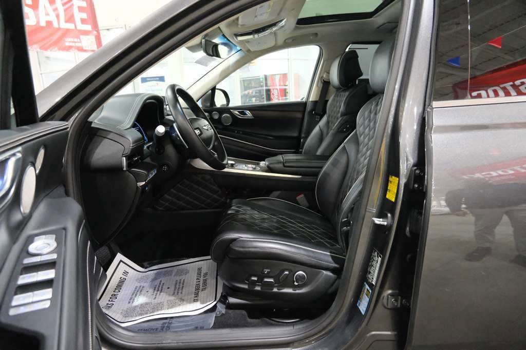 Used 2023 Genesis GV80 3.5T AWD/4WD image 17