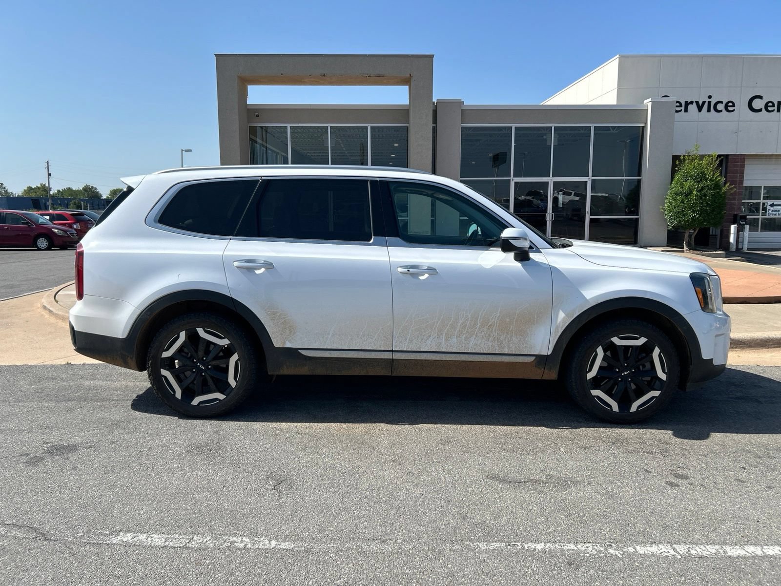 Used 2023 Kia Telluride S w/ S Sunroof Package AWD/4WD image 4