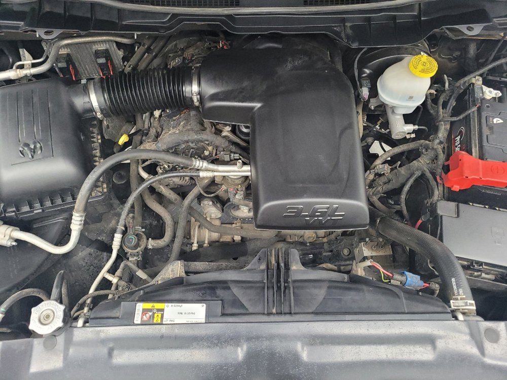 Used 2021 RAM 1500 Classic SLT RWD image 30